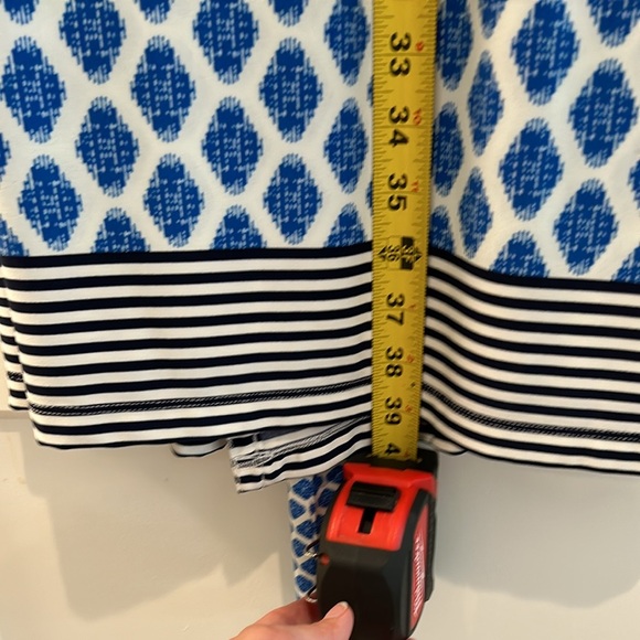 Tahari resort wear wrap dress, size 12-14. Excellent condition, so flattering! - Picture 5 of 12